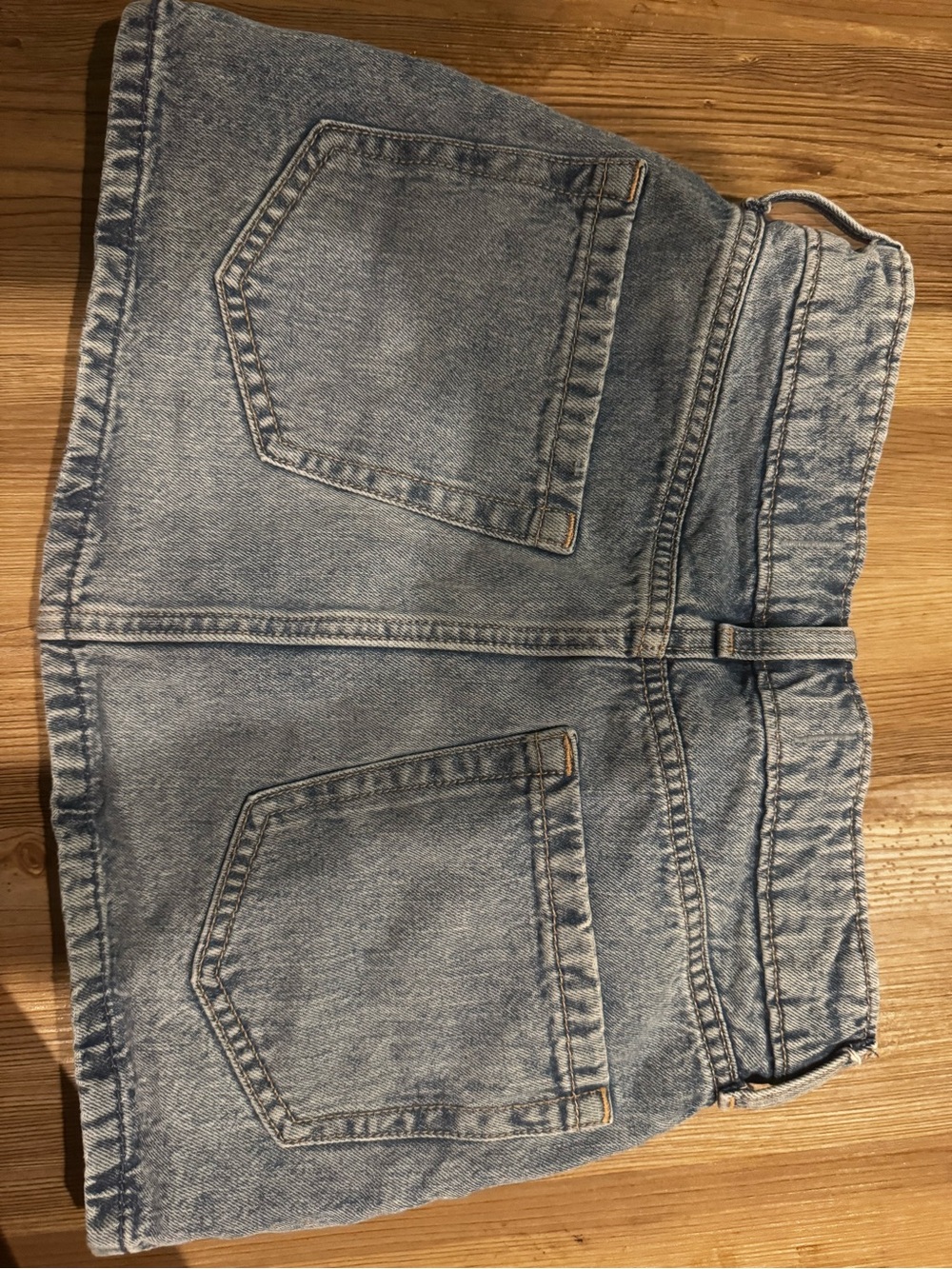 Jeans Subcategory Identification - Picture 2 of 3